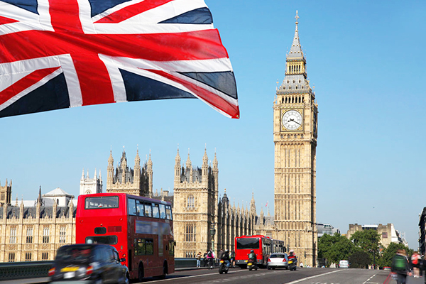 英国人口增长率_英国人口密度分布图(2)